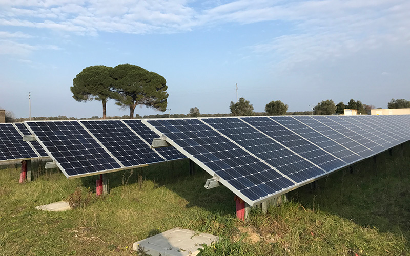 Solar 21 is established. First Italian solar plant acquired, expanding